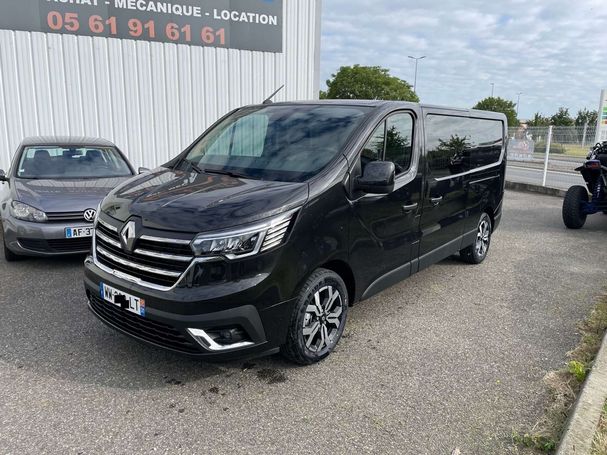 Renault Trafic Blue dCi 150 112 kW image number 1