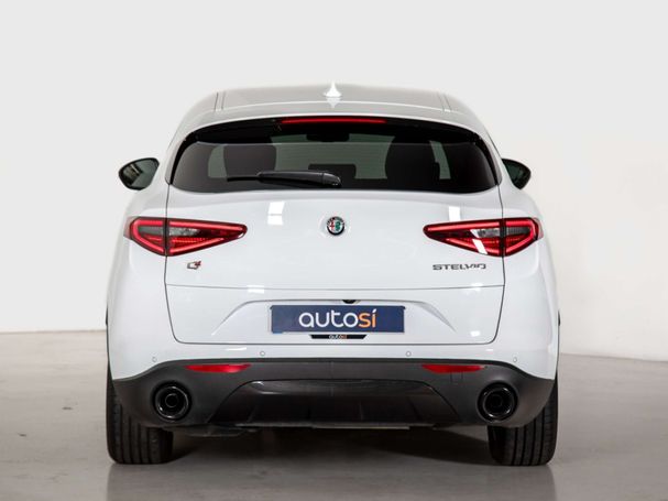 Alfa Romeo Stelvio AT8 Q4 140 kW image number 5