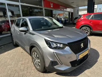 Car image 40