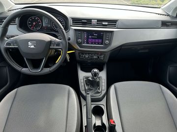 Car image 10