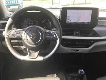 Car image 14