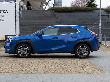 Car image 26