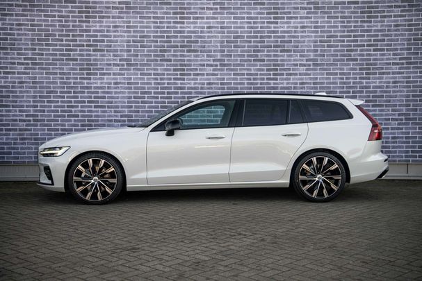 Volvo V60 B3 Plus 120 kW image number 3