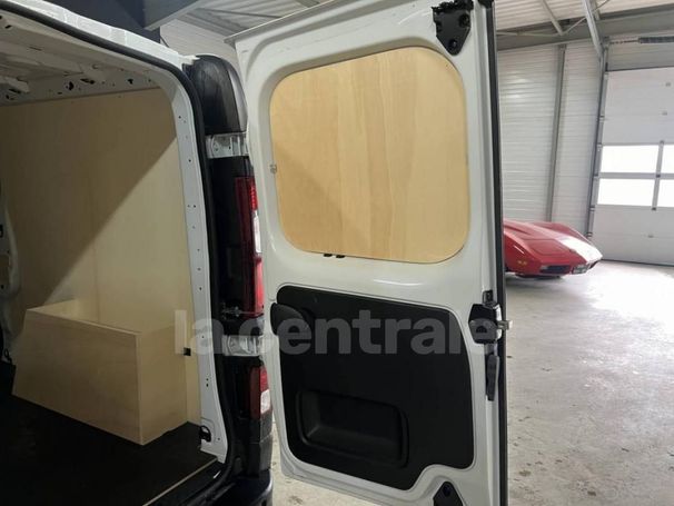 Renault Trafic dCi 120 88 kW image number 25