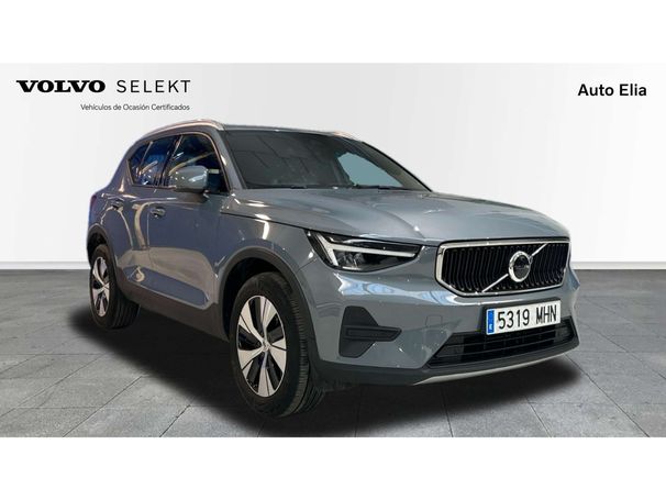 Volvo XC40 T2 Core 95 kW image number 2