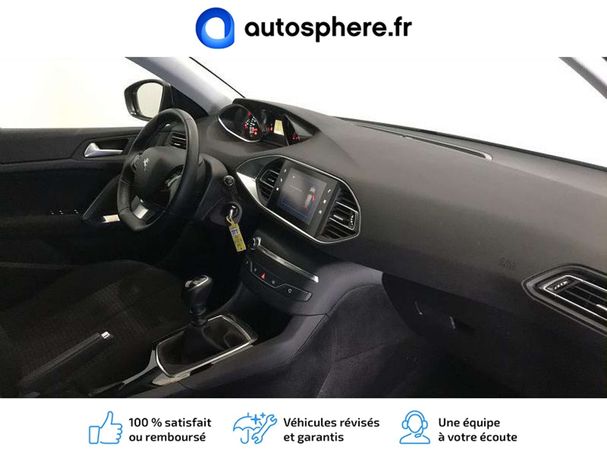 Peugeot 308 1.2 PureTech 110 Style 82 kW image number 14