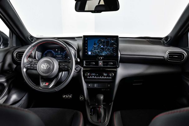 Toyota Yaris Cross 1.5 Hybrid 130 GR Sport 96 kW image number 4