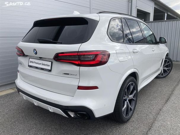 BMW X5 xDrive30d 210 kW image number 2