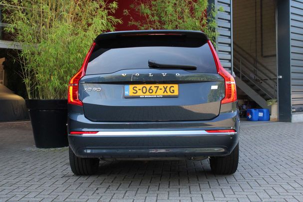 Volvo XC90 T8 Recharge AWD 335 kW image number 12