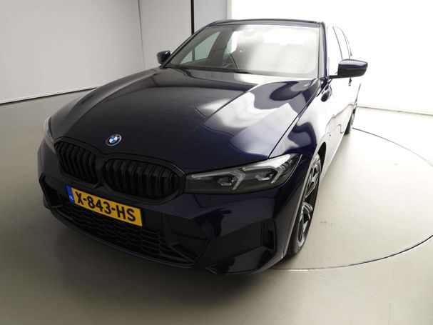 BMW 320 e 150 kW image number 34