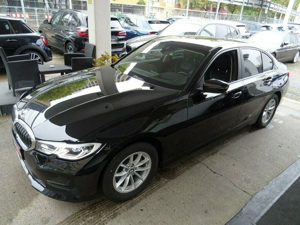 BMW 320d 140 kW image number 13