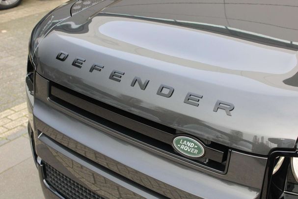 Land Rover Defender 110 P300e X AWD 221 kW image number 7