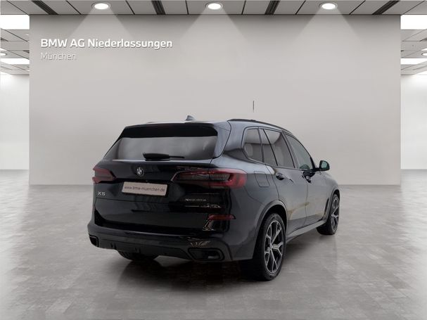 BMW X5 45e xDrive 290 kW image number 3