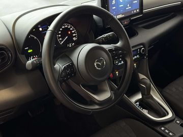 Car image 11