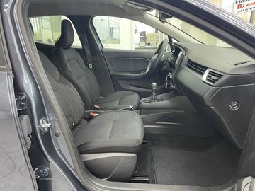 Car image 15