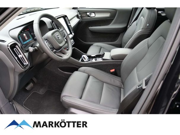 Volvo XC40 B4 Ultra Dark 145 kW image number 6