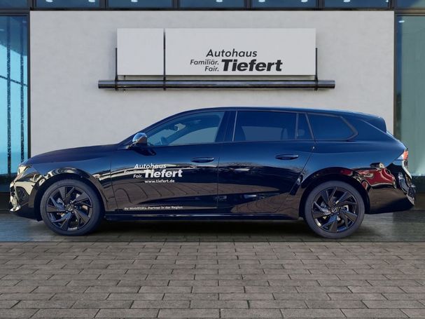 Opel Astra Sports Tourer 1.2 Turbo Auto 96 kW image number 2