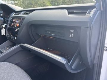 Car image 36