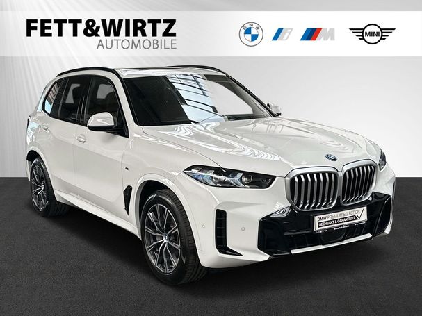 BMW X5 50e xDrive 360 kW image number 1