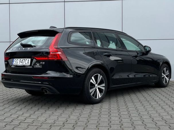 Volvo V60 D3 Momentum 110 kW image number 8