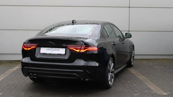 Jaguar XE 150 kW image number 9