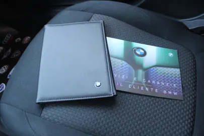 Car image 41