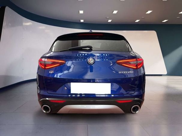 Alfa Romeo Stelvio 2.2 Q4 140 kW image number 4