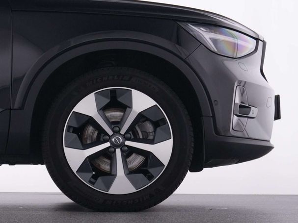 Volvo XC40 B4 Ultimate Dark 145 kW image number 23