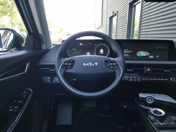 Car image 31