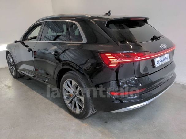 Audi e-tron 55 quattro 300 kW image number 4