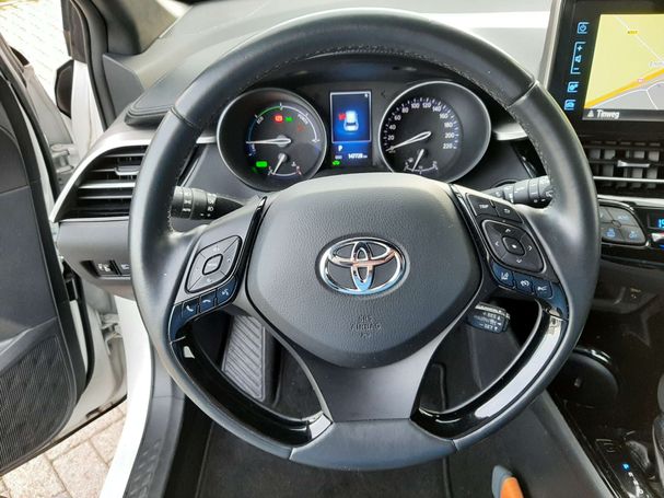 Toyota C-HR 90 kW image number 10