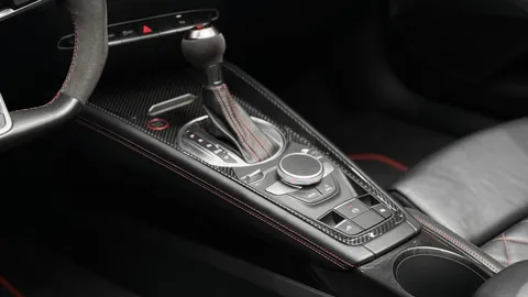 Car image 27