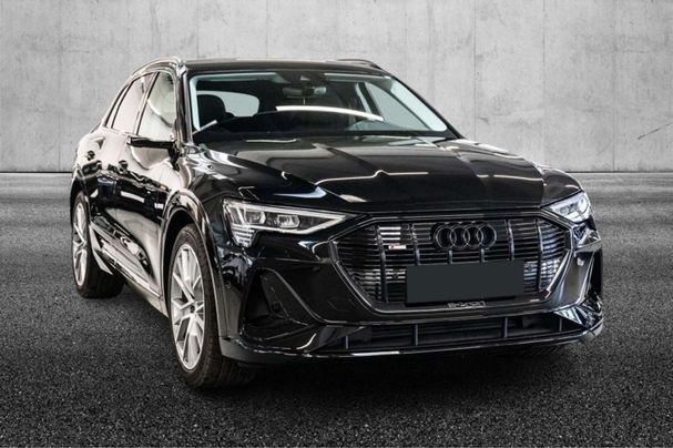 Audi e-tron 50 quattro S-line 230 kW image number 2