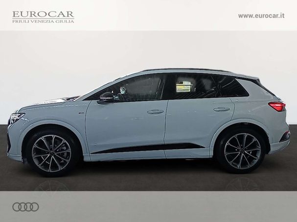 Audi Q4 45 quattro e-tron S-line 195 kW image number 5