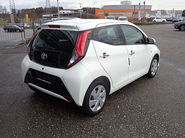 Toyota Aygo 53 kW image number 6