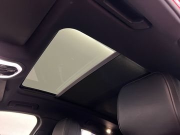 Car image 31