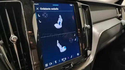 Car image 33