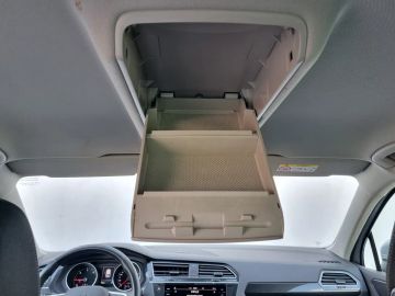 Car image 36