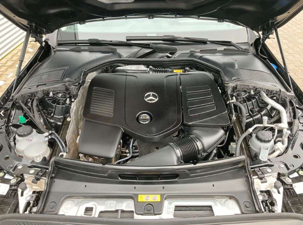 Mercedes-Benz C 300 230 kW image number 10