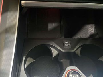 Car image 41