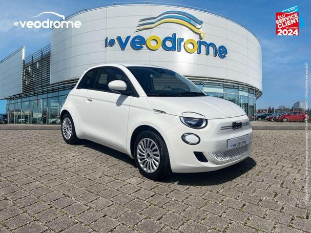 Fiat 500 e Action 71 kW image number 2