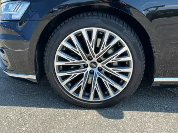 Car image 33