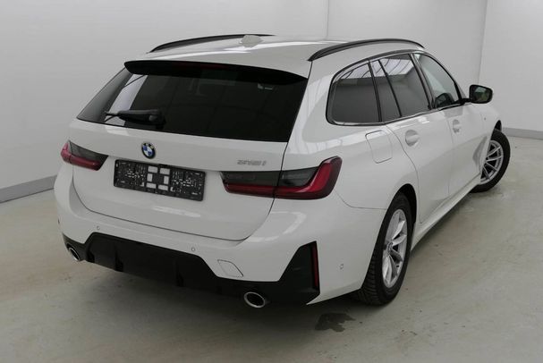 BMW 318i Touring M 115 kW image number 8