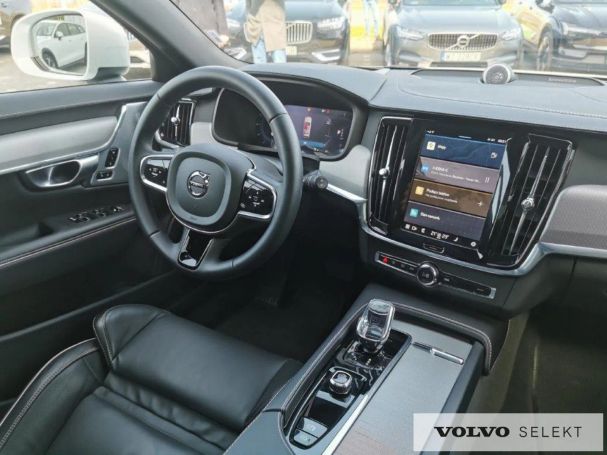 Volvo V90 Cross Country AWD 173 kW image number 12