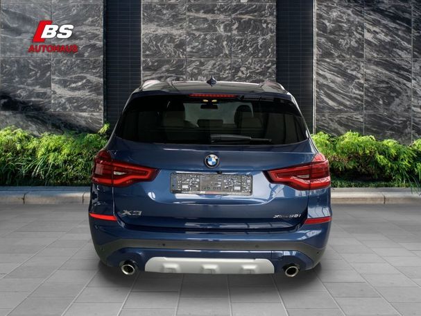 BMW X3 xDrive30i xLine 185 kW image number 3