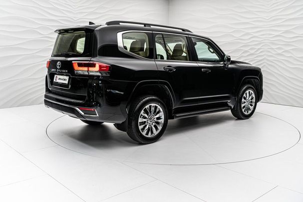 Toyota Land Cruiser 305 kW image number 3