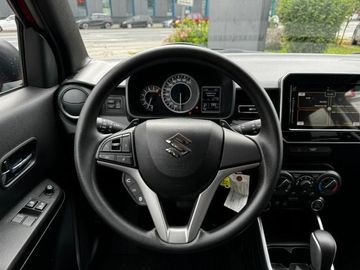 Car image 11