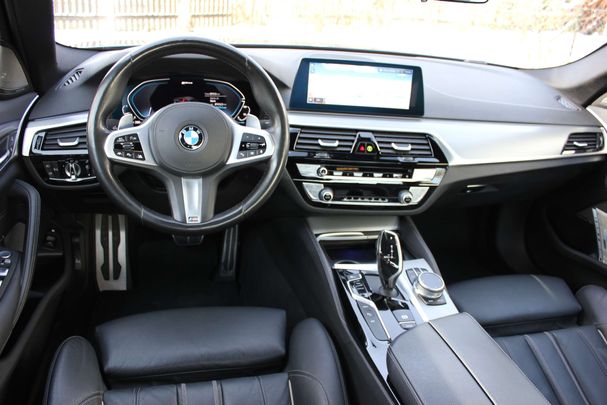 BMW 530i xDrive 185 kW image number 10