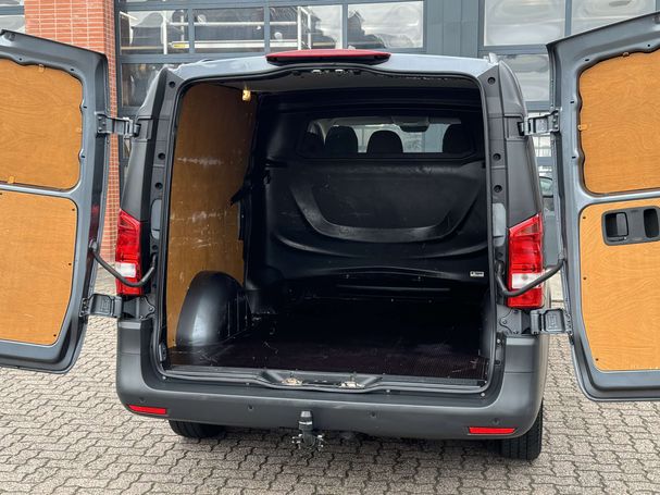 Mercedes-Benz Vito 111 85 kW image number 6