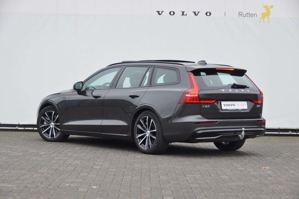 Volvo V60 T6 Recharge AWD Plus 257 kW image number 4